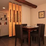 بيت ضيافة Santa Maria 3*